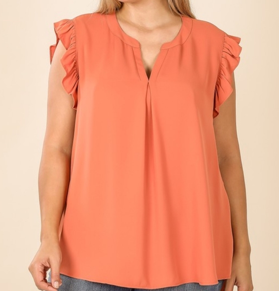 Plus size top - Picture 1 of 2